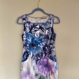 Elie Tahari Sheath Dress size 2